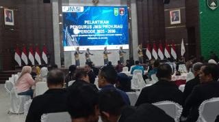 Ahmad Dahlan S.SoS.Ketua JMSI kota Dumai. Hadiri Puncak Acara HUT keVI JMSI dan Hari Pers Nasional