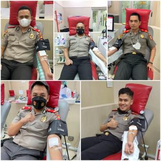 Peduli Kesediaan Darah,5 Serdik Sespimmen Angkatan Ke-61Gelar Donor Darah di PMI Bandung