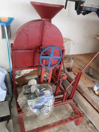 SUN Kembali Serahkan Mesin Pemotong Singkong Pada DPP APPI