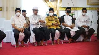 Bupati Dan Wakil Bupati Lingga Menghadiri Pelepasan Mubaligh Ramadhan tahun 1442 Hijriah.