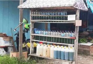 Harga Pertalite Eceran di Bengkalis Tembus Rp13.000 per Liter