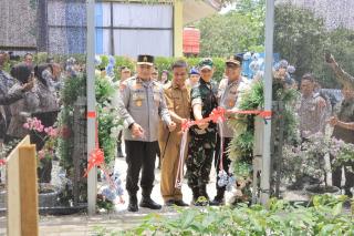 Serukan Semangat Green Policing, Kapolda Resmikan Bank Pohon Polres Kampar