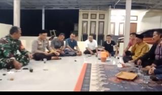 Pertemuan PUK NIBA Basis Sigatal dengan PT. Rambah Sawit Mandiri Di Palisitasi Oleh Kapolsek Rambah 