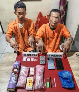 Polres Kampar Tangkap Dua Pelaku Narkoba di Desa Intan Jaya, Sita 22,83 Gram Sabu-sabu