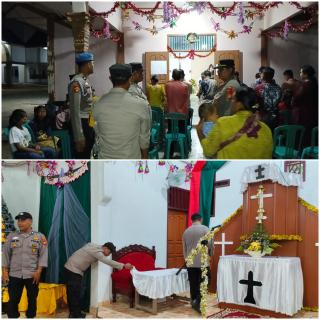 Malam Kudus Aman, Kapolsek Kampar Tinjau Pengamanan Gereja, Jalin Silaturahmi, Polri Siaga